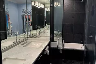 900 Biscayne Blvd, Miami, FL 33132 - Photo 55