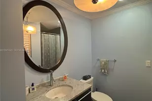 900 Biscayne Blvd, Miami, FL 33132 - Photo 25