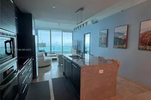 900 Biscayne Blvd, Miami, FL 33132 - Photo 13