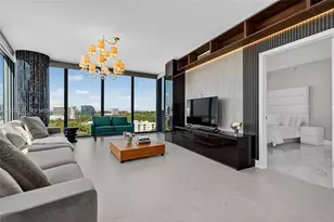 601 NE 36th St, Miami, FL 33137 - Photo 11