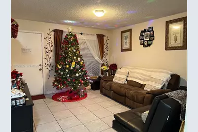 2735 W 66th St #21-23, Hialeah, FL 33016 - Photo 7