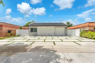 11421 SW 84th St, Miami, FL 33173 - Photo 1