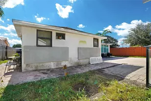 631 E 53rd St, Hialeah, FL 33013 - Photo 33