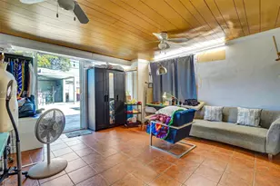 631 E 53rd St, Hialeah, FL 33013 - Photo 23