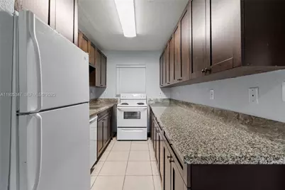 980 NE 170th St #118, North Miami Beach, FL 33162 - Photo 3