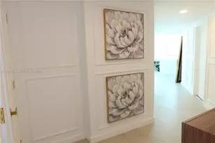 500 Brickell Ave, Miami, FL 33131 - Photo 23