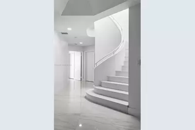 2000 Island Blvd #PH-5, Aventura, FL 33160 - Photo 23