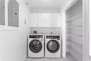 2000 Island Blvd, Aventura, FL 33160 - Photo 31