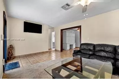 9155 SW 179th St, Palmetto Bay, FL 33157 - Photo 19