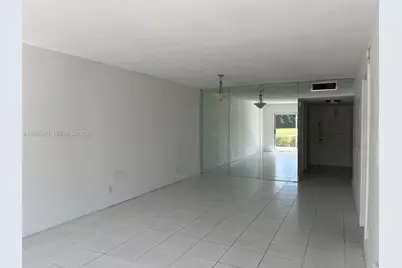 3100 N Palm Aire Dr #104, Pompano Beach, FL 33069 - Photo 9