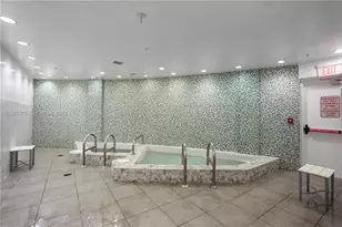 244 Biscayne Blvd, Miami, FL 33132 - Photo 21