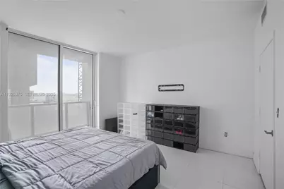 244 Biscayne Blvd #2306, Miami, FL 33132 - Photo 13