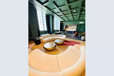 11 NE 6th #2813, Miami, FL 33132 - Photo 3