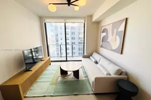 11 NE 6th, Miami, FL 33132 - Photo 17