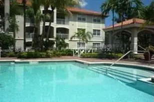 11631 SW 2nd St, Pembroke Pines, FL 33025 - Photo 7