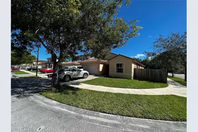 23953 SW 108th Ct, Homestead, FL 33032 - Photo 3