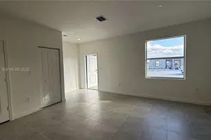 1096 SE 2nd Terrace, Miami, FL 33034 - Photo 5