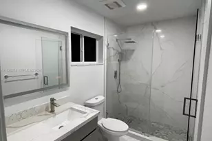 7571 Juniper St, Miramar, FL 33023 - Photo 11