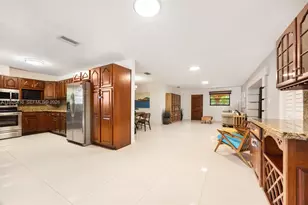 20450 SW 198th Ave, Miami, FL 33187 - Photo 23