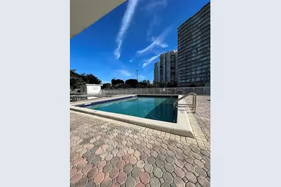145 SE 25th Rd #801, Miami, FL 33129 - Photo 13