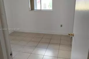 560 NW 82nd Pl, Miami, FL 33126 - Photo 5