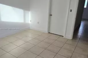 560 NW 82nd Pl, Miami, FL 33126 - Photo 7