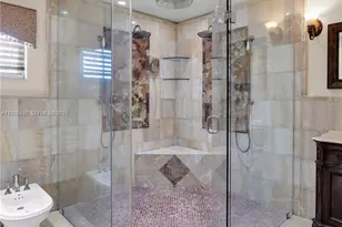 10298 NW 130th St, Hialeah Gardens, FL 33018 - Photo 35