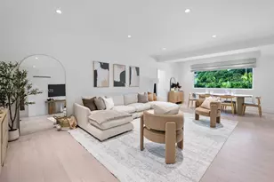 8825 NE 10th Ave, Miami, FL 33138 - Photo 9