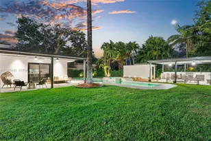 8825 NE 10th Ave, Miami, FL 33138 - Photo 3