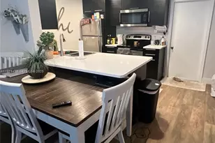 1436 Barcelona Way, Weston, FL 33327 - Photo 3