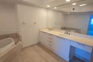 14951 Royal Oaks Ln, North Miami, FL 33181 - Photo 23