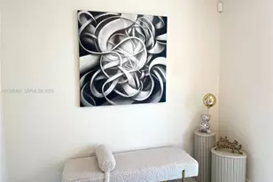 5900 Collins Ave, Miami Beach, FL 33140 - Photo 13