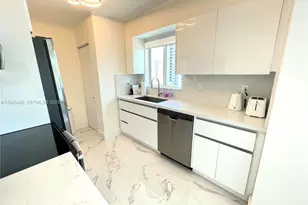 5900 Collins Ave, Miami Beach, FL 33140 - Photo 3