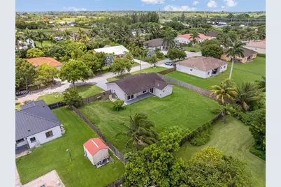 13225 SW 218th Ter, Miami, FL 33170 - Photo 41
