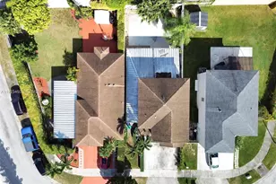 13921 SW 164th St, Miami, FL 33177 - Photo 3