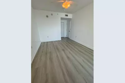 1250 S Miami Ave #2805, Miami, FL 33130 - Photo 13