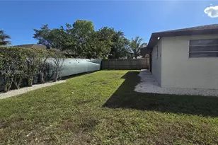 18815 SW 113 Ct SW 113th Ct, Miami, FL 33157 - Photo 15