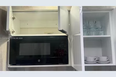 18001 Collins Ave #1110, Sunny Isles Beach, FL 33160 - Photo 21