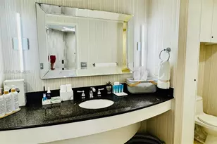 18001 Collins Ave, Sunny Isles Beach, FL 33160 - Photo 25