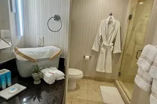 18001 Collins Ave, Sunny Isles Beach, FL 33160 - Photo 25