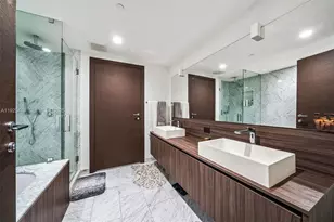 1000 Brickell Plaza, Miami, FL 33131 - Photo 11