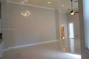 8006 N Savannah Cir, Davie, FL 33328 - Photo 3