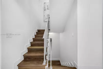 100 S Pointe Dr #TH-13, Miami Beach, FL 33139 - Photo 55