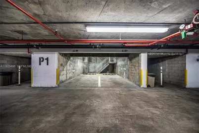 100 S Pointe Dr #TH-13, Miami Beach, FL 33139 - Photo 49