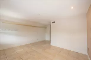 1734 NE 142nd St, North Miami, FL 33181 - Photo 15