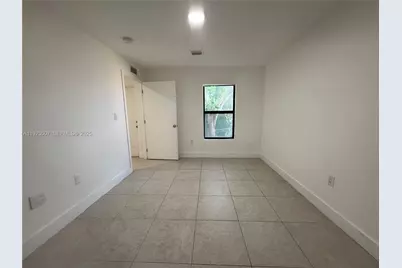 605 NW 3rd #East, Hallandale Beach, FL 33009 - Photo 3