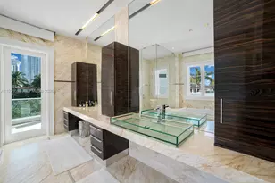 142 S Island Dr, Golden Beach, FL 33160 - Photo 17