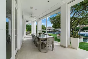 142 S Island Dr, Golden Beach, FL 33160 - Photo 13