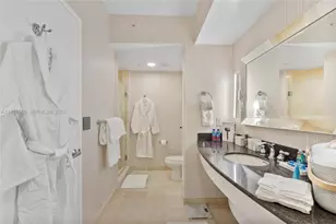 18001 Collins Ave, Sunny Isles Beach, FL 33160 - Photo 13