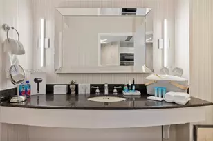 18001 Collins Ave, Sunny Isles Beach, FL 33160 - Photo 13